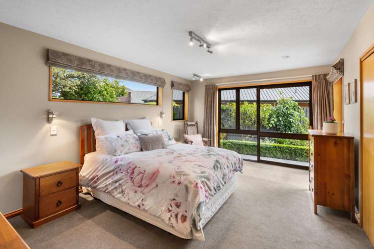 14 Brockhall Lane Avonhead_10