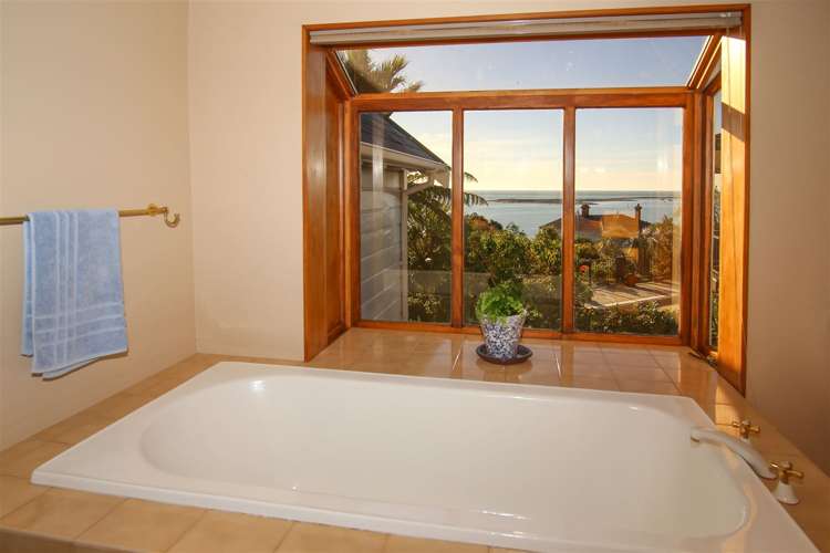 15 Richardson Street Britannia Heights_13