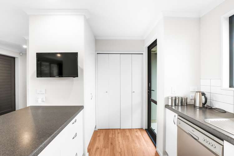 102 Rowses Road Aranui_6