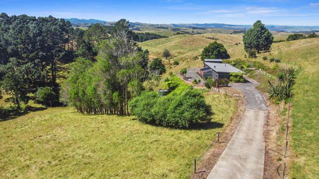 397 Ruapuke Road Raglan_4