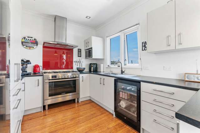 69 Sylvan Avenue Northcote_4