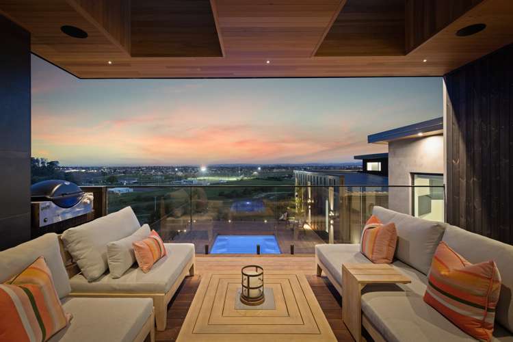 78 Oak Road Poraiti_1