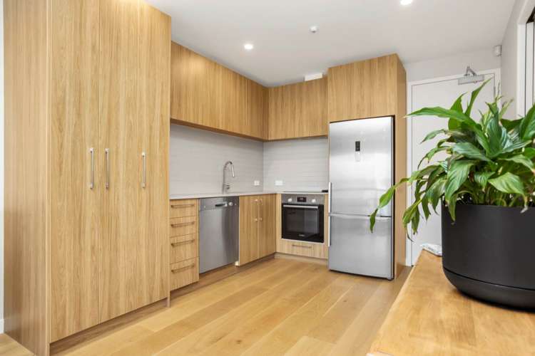 102/9 Walmer Road Point Chevalier_6