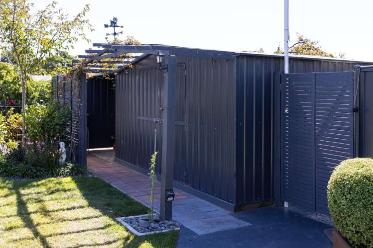 38 Kensington Drive Taradale_18