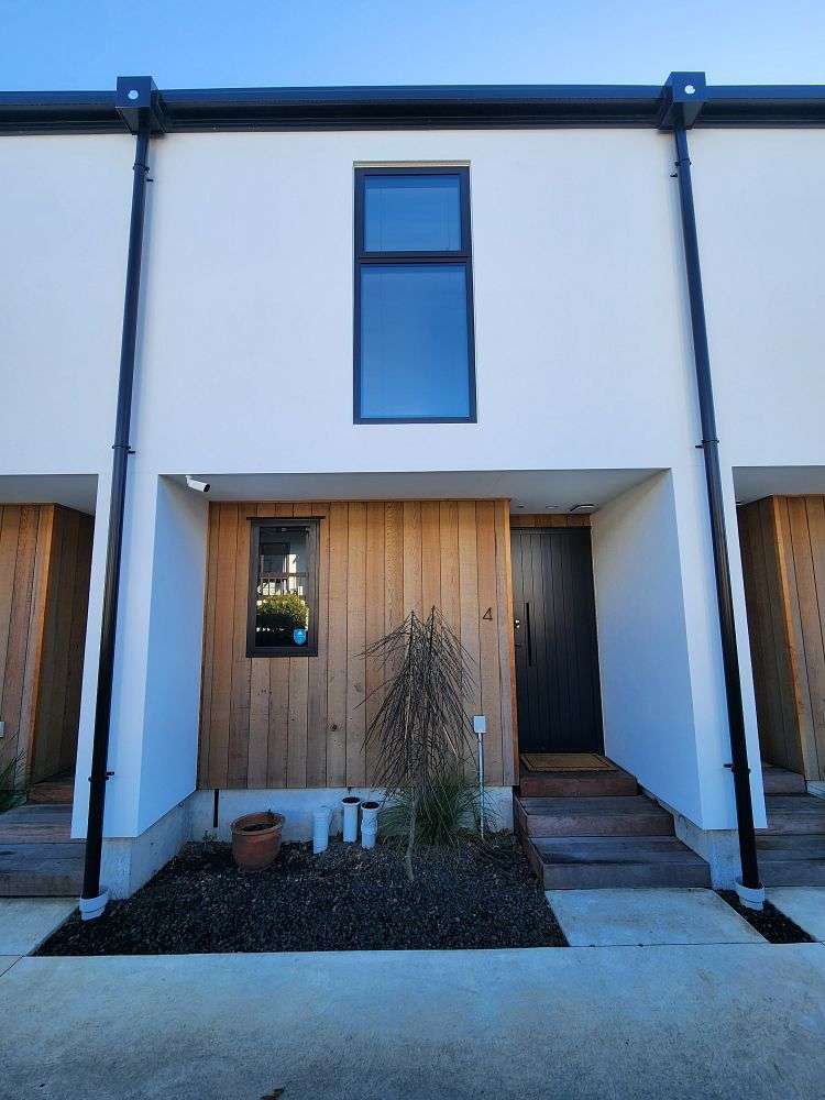 4/44 Tonbridge Street Merivale_0