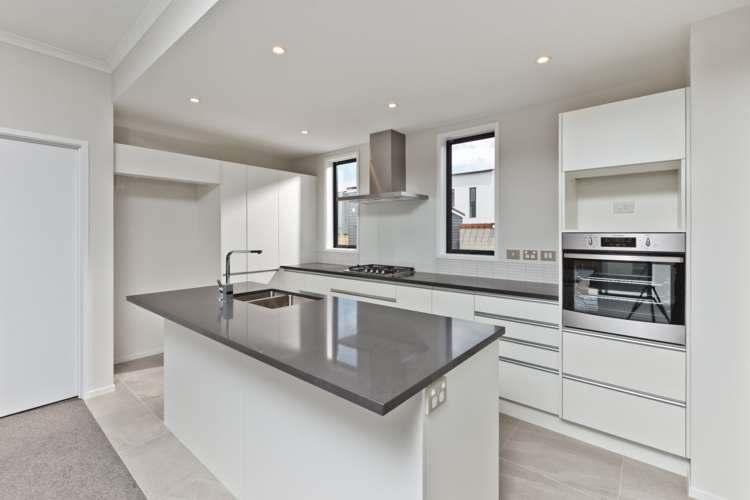 3 Sacred Kingfisher Road Hobsonville_15