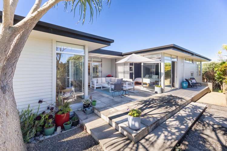 4 Frances Street Waikanae Beach_11