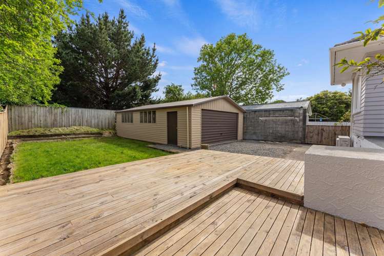 3 Ross Grove Trentham_12