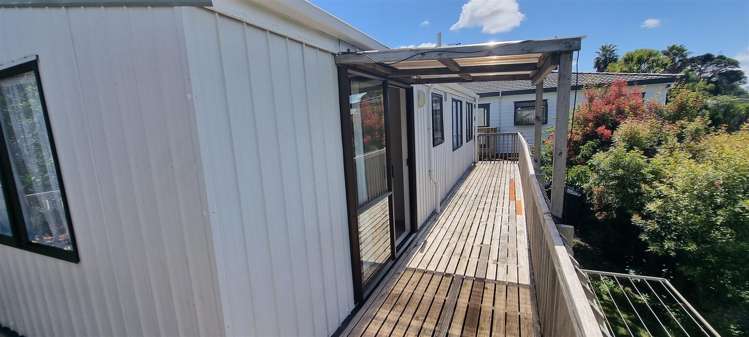 229 Hepburn Road Glendene_6