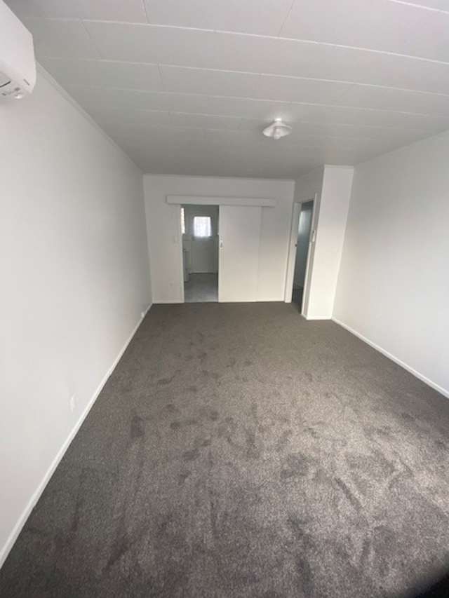 3/813 Lyell Street Akina_2