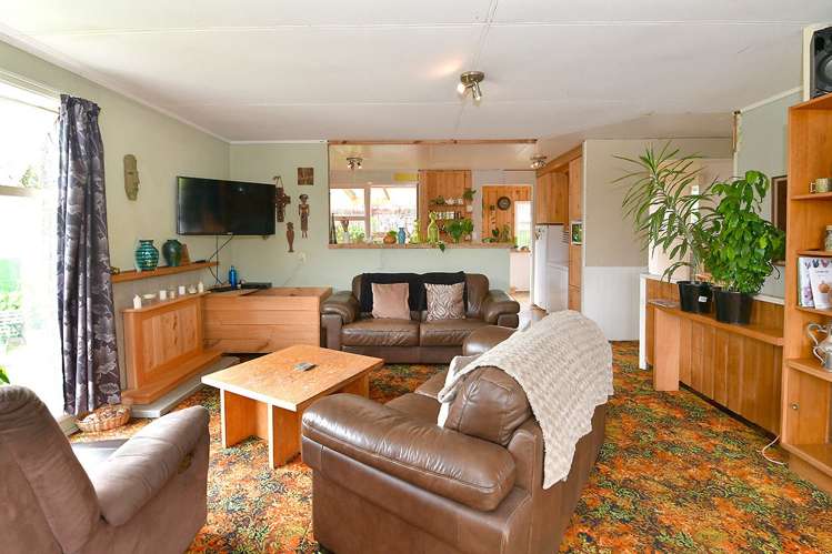 49 Makiri Street Helensville_22