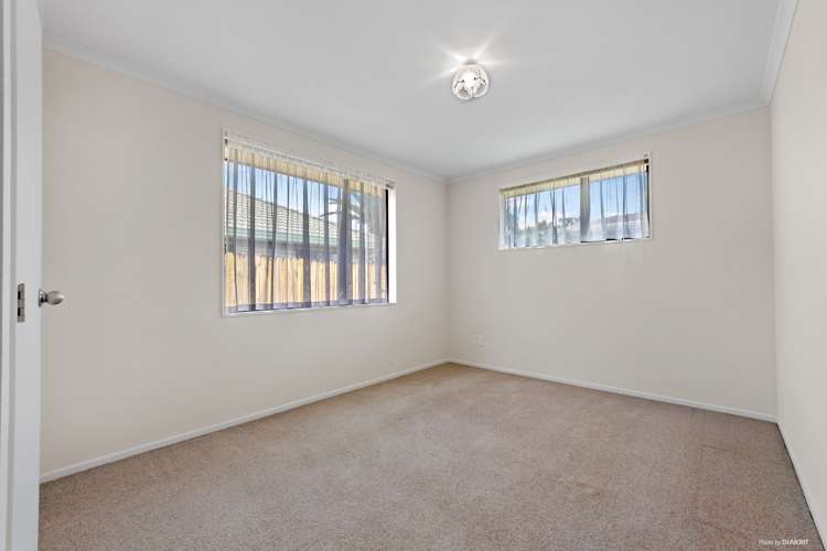 4 Wheaton Place Glen Eden_9