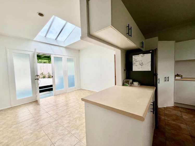 352 Hillsborough Road Mt Roskill_5