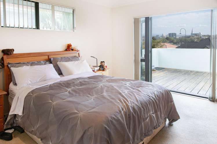 23 The Enclave Totara Heights_10