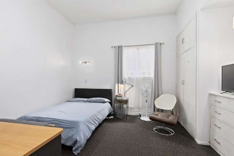 8 Levy Street Mount Victoria_13