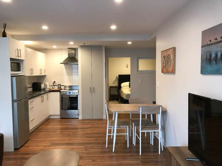 8b/163 The Terrace Wellington Central_4