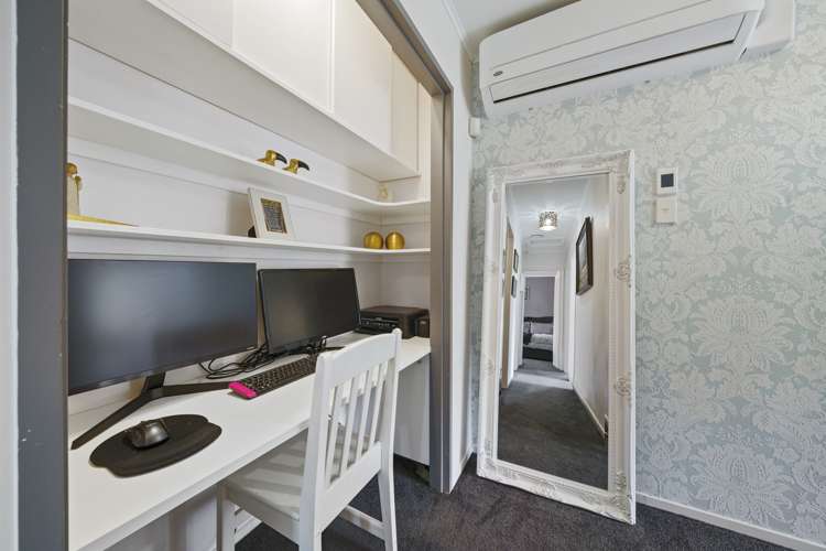 2 Tedder Way Karori_9