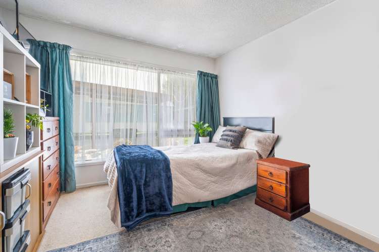 24 Hedge Row Sunnyhills_14