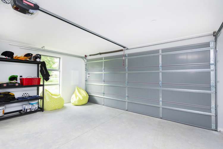 526 Nelson Road Riverdale_19