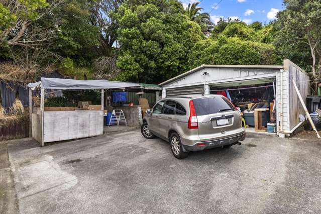 3 Jonathan Way Paparangi_4