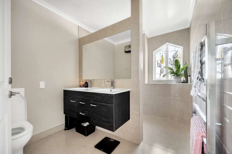 6 Harford Court Stoke_23