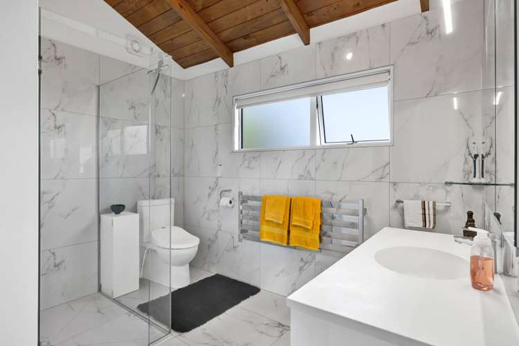 50 Leslie Street_3