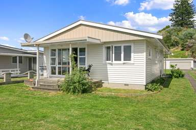 24 Esplanade Road, Ongare Point_3