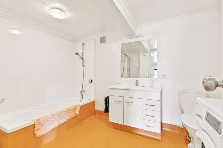 5 Roland Hill Glen Eden_31