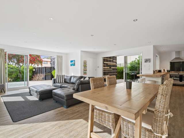 6 Holland Street Glenholme_1