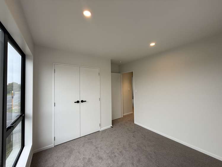 Lot 3/1 Imatra Place Sunnyhills_13