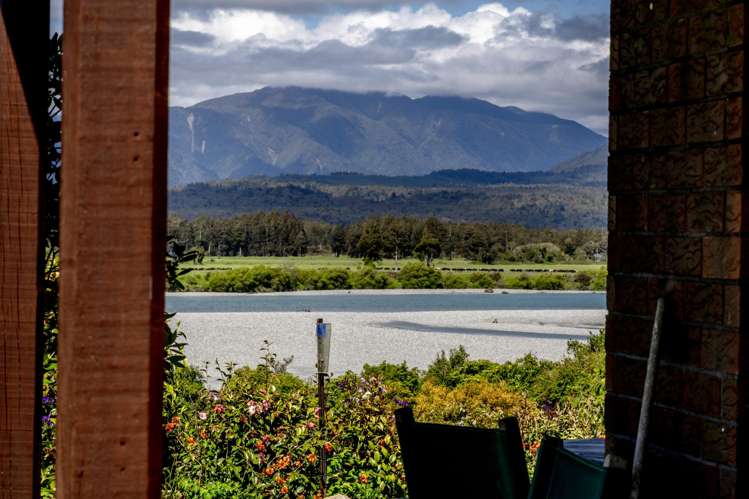 1 and 3 Back Creek Road Hokitika_23