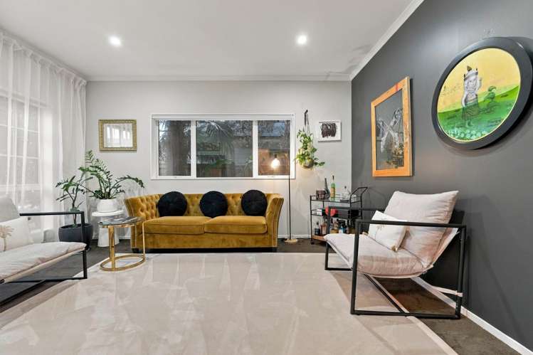 17 Ballindrait Drive Flat Bush_3