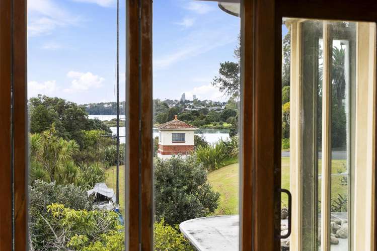 38 Oliver Street Point Chevalier_14