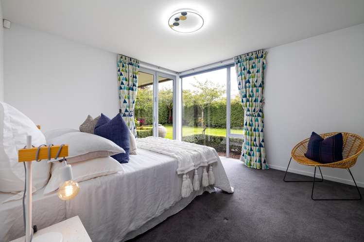 10 Hatton Court Northwood_11