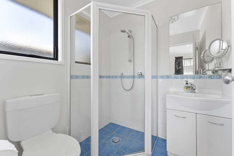 23 Otia Drive Richmond_9