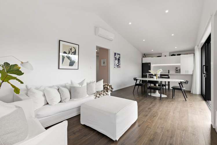 9b William Bayes Place Red Beach_4