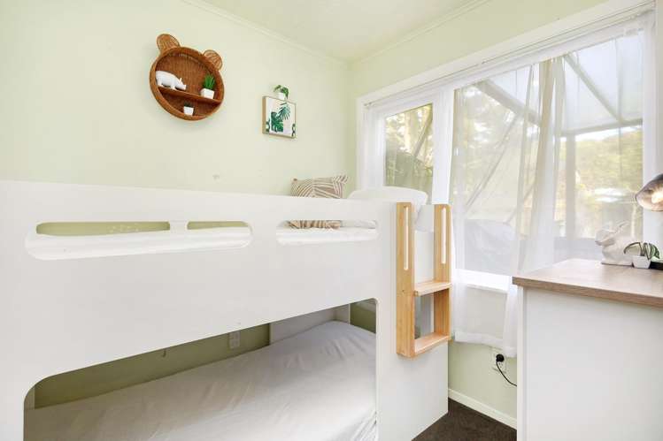 69 Fraser Street Wainuiomata_11