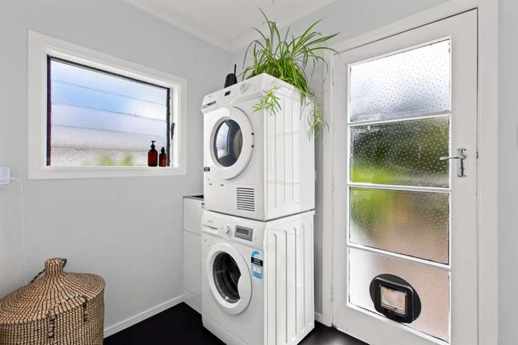 1/55 Rosier Road Glen Eden_16