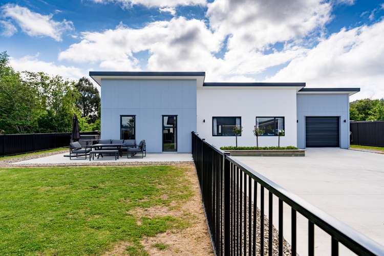 9 Tuwhare Lane Mosgiel_24