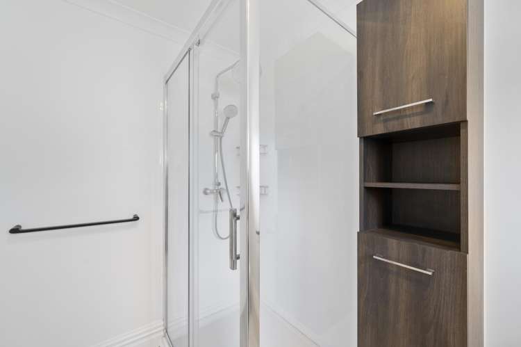 42 Alamein Crescent Onekawa_6