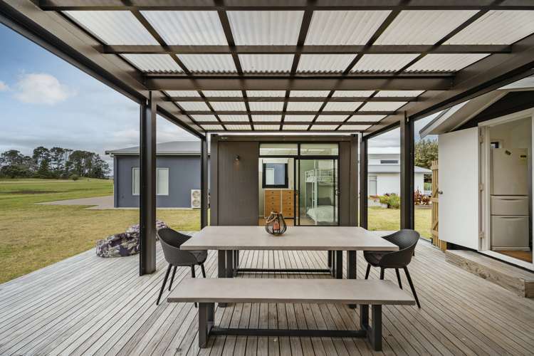 3b Harvard Court Pauanui_10