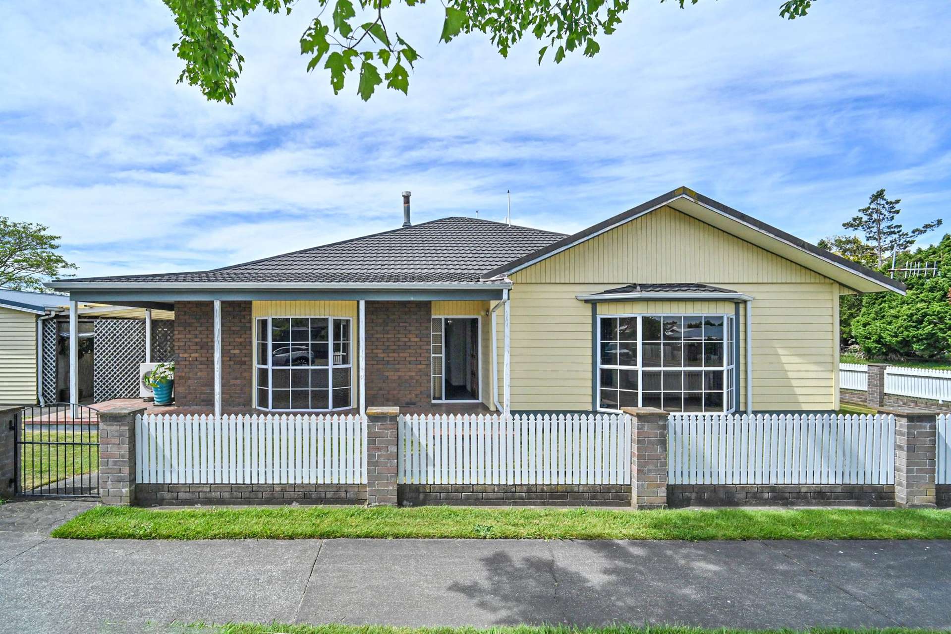 910 Collinge Road Mayfair_0