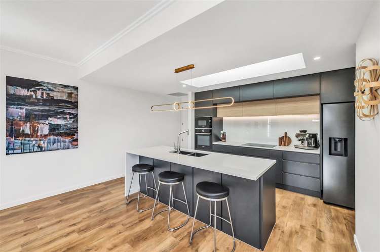 27 Candlesticks Crescent Lincoln_9