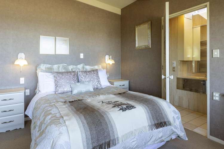 66 Ngauruhoe Street Hilltop_11