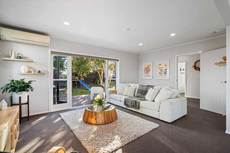 6 Red Beach Road Red Beach_14