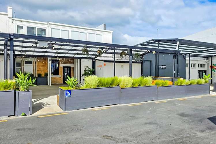 Broadway Papakura_16