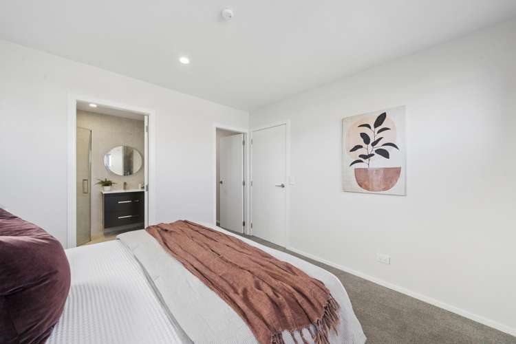 5 Palm Avenue Lyall Bay_11
