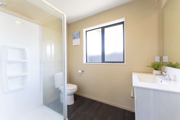 6 Kaniere Avenue Hei Hei_11