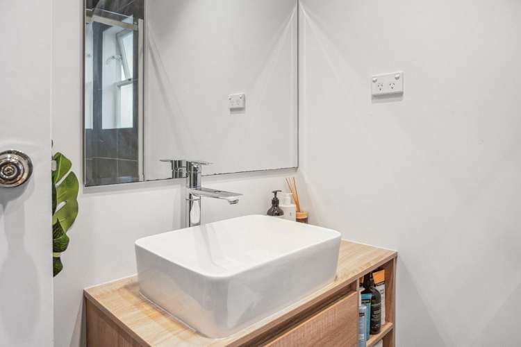 18 Gilletta Road Mount Roskill_18