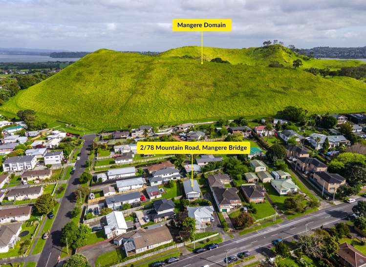 2/78 Mountain Road Mangere Bridge_18